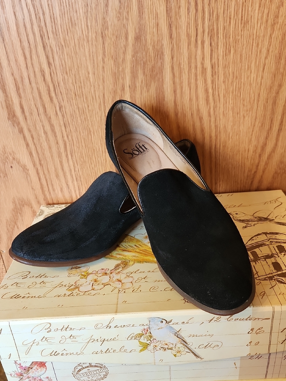 Sofft Women's Black Suede Slip-On Loafers